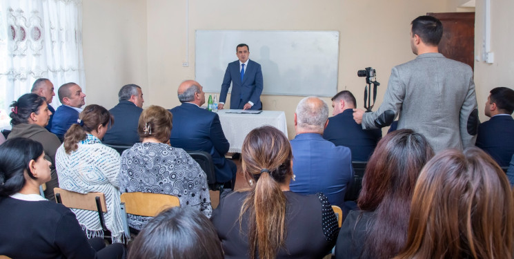 Dəllər Daşbulaq kəndində keçirilən səyyar qəbul-görüş